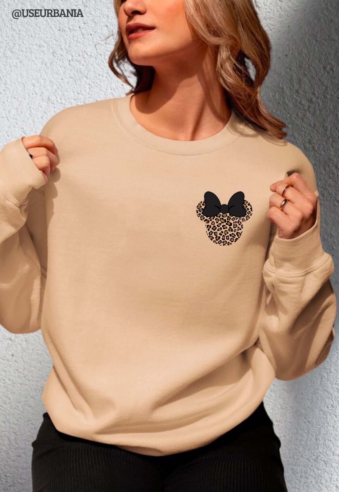 Blusa de Frio Moletom mooboo Flanelado Estampado Gola Redonda Moleton urbania Clássico Gola Careca Casaco Blusão Premium Bege Estampa Onça