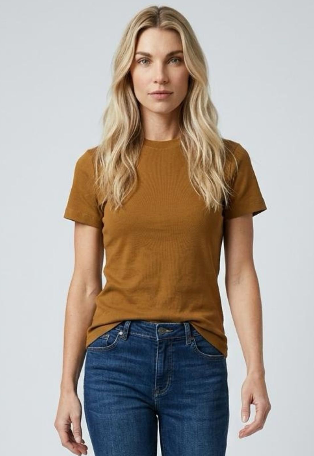 Camiseta Feminina 77VS Levosch Gola Fechada Algodão Premium Caramelo