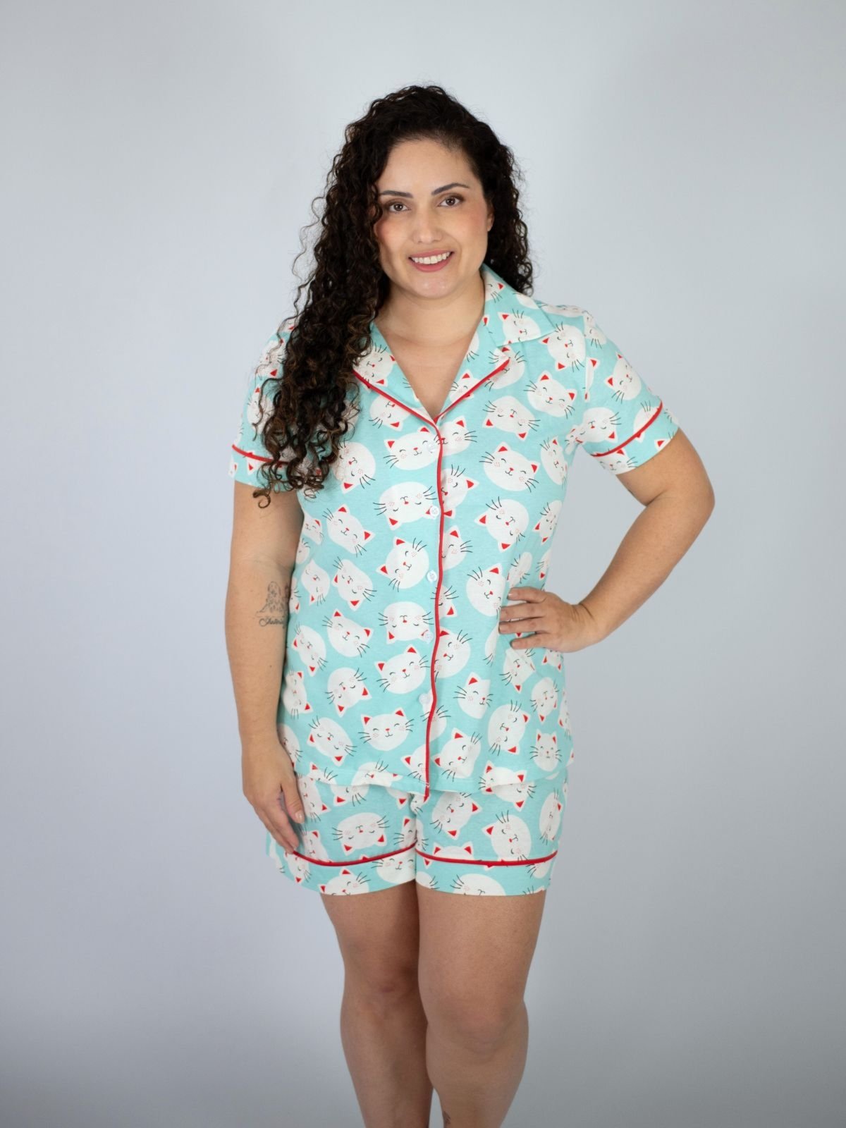 Pijama Algodão Plus Size Americano Curto Flávia – Gatinhos Verde