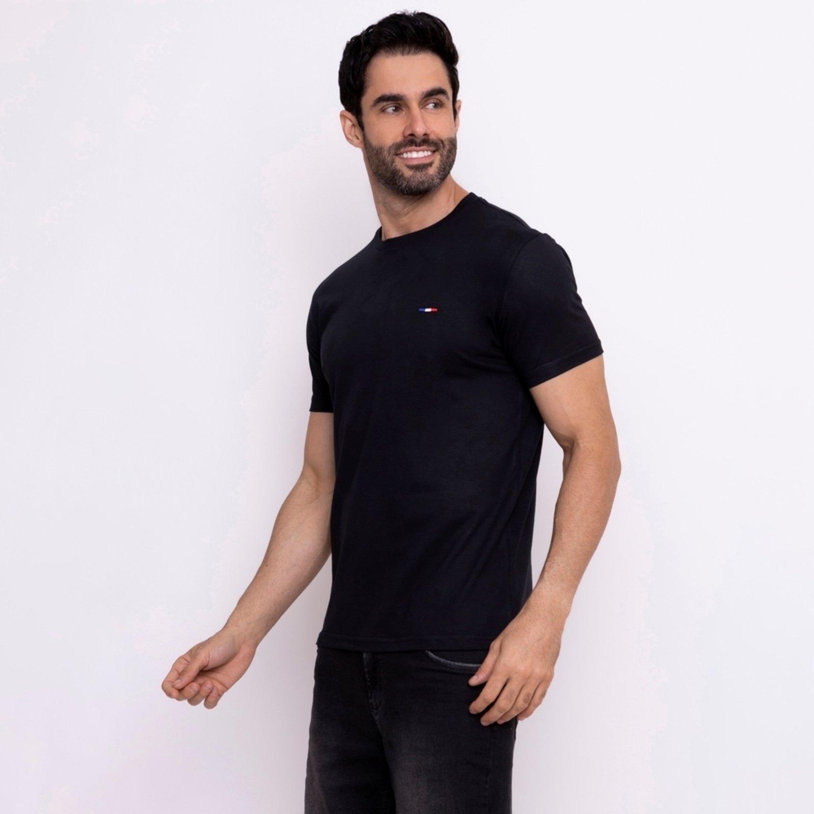 Vista 3 Kit 3 Peças Camisetas Básicas Masculina FMF em Algodão Premium no Estilo Tommy Bordado França Laranja Branco Preto multicolorido FMF multicolorido