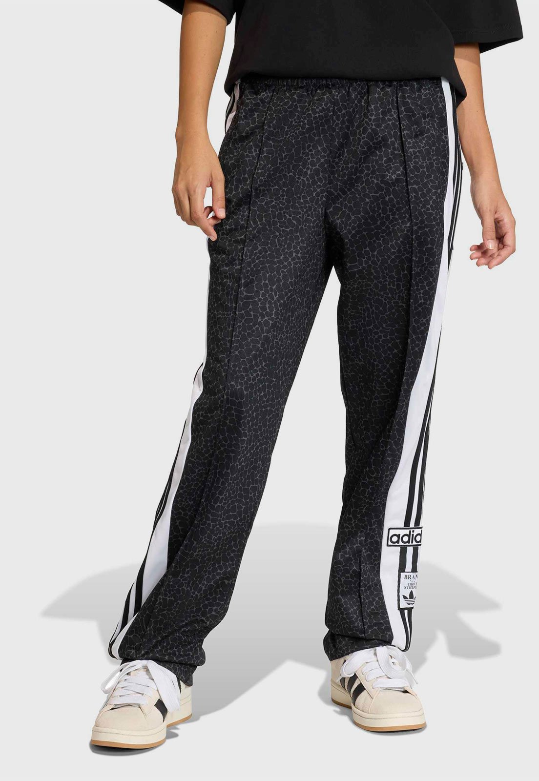 Calça adidas Originals Silhueta Ampla Adibreak Preta