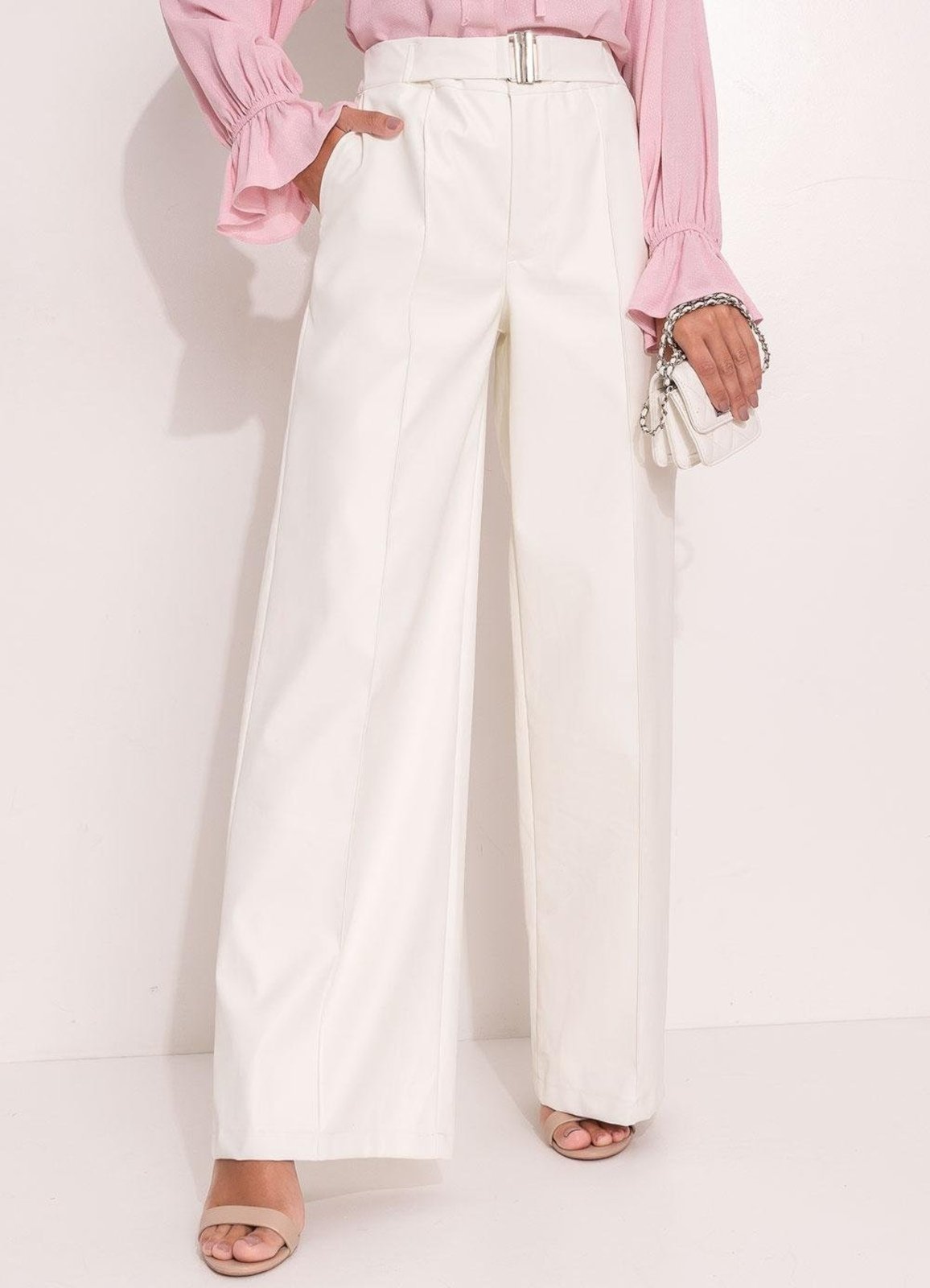 Vista 2 Calça Feminina Off White Em Material Sintético Quintess branco white Quintess branco white
