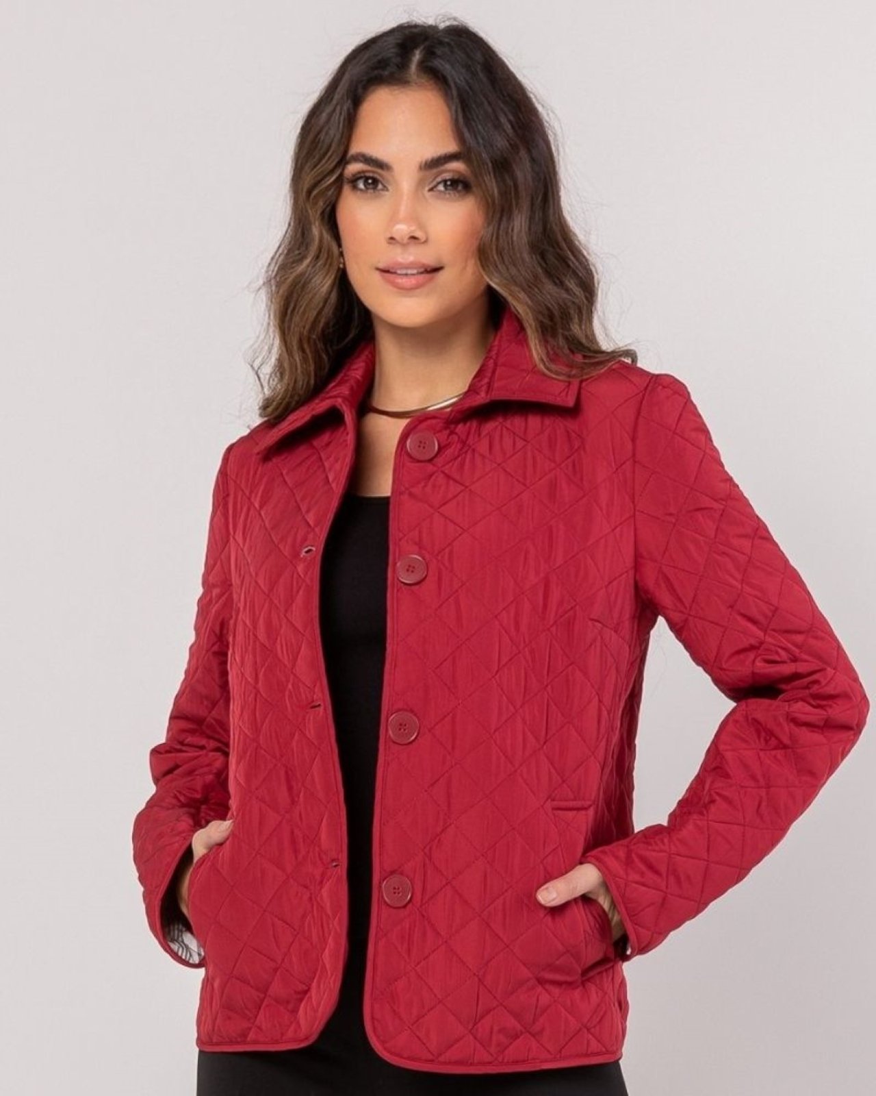 CASACO DE MATELASSE VERMELHO