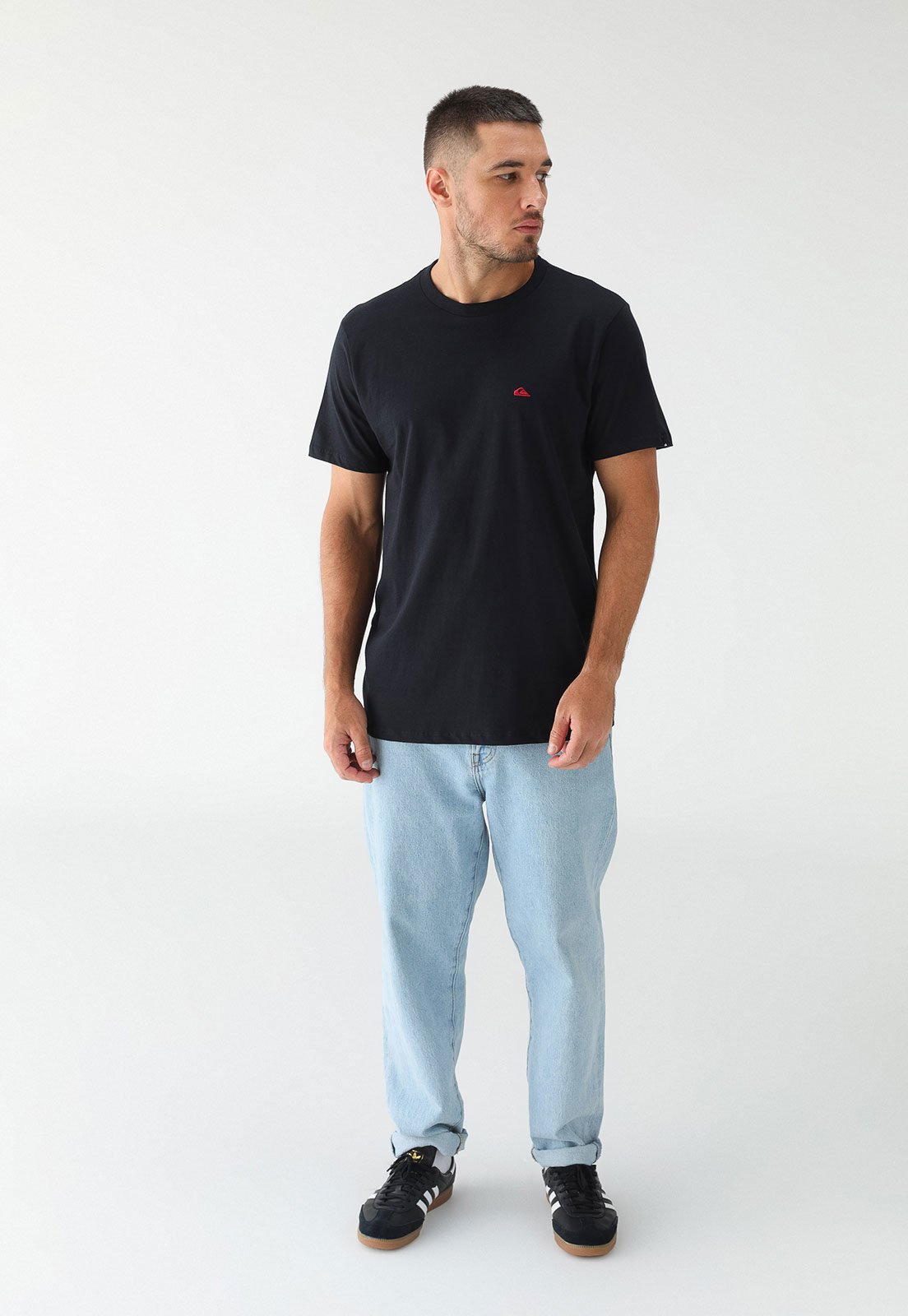 Camiseta Quiksilver Reta Logo Preta