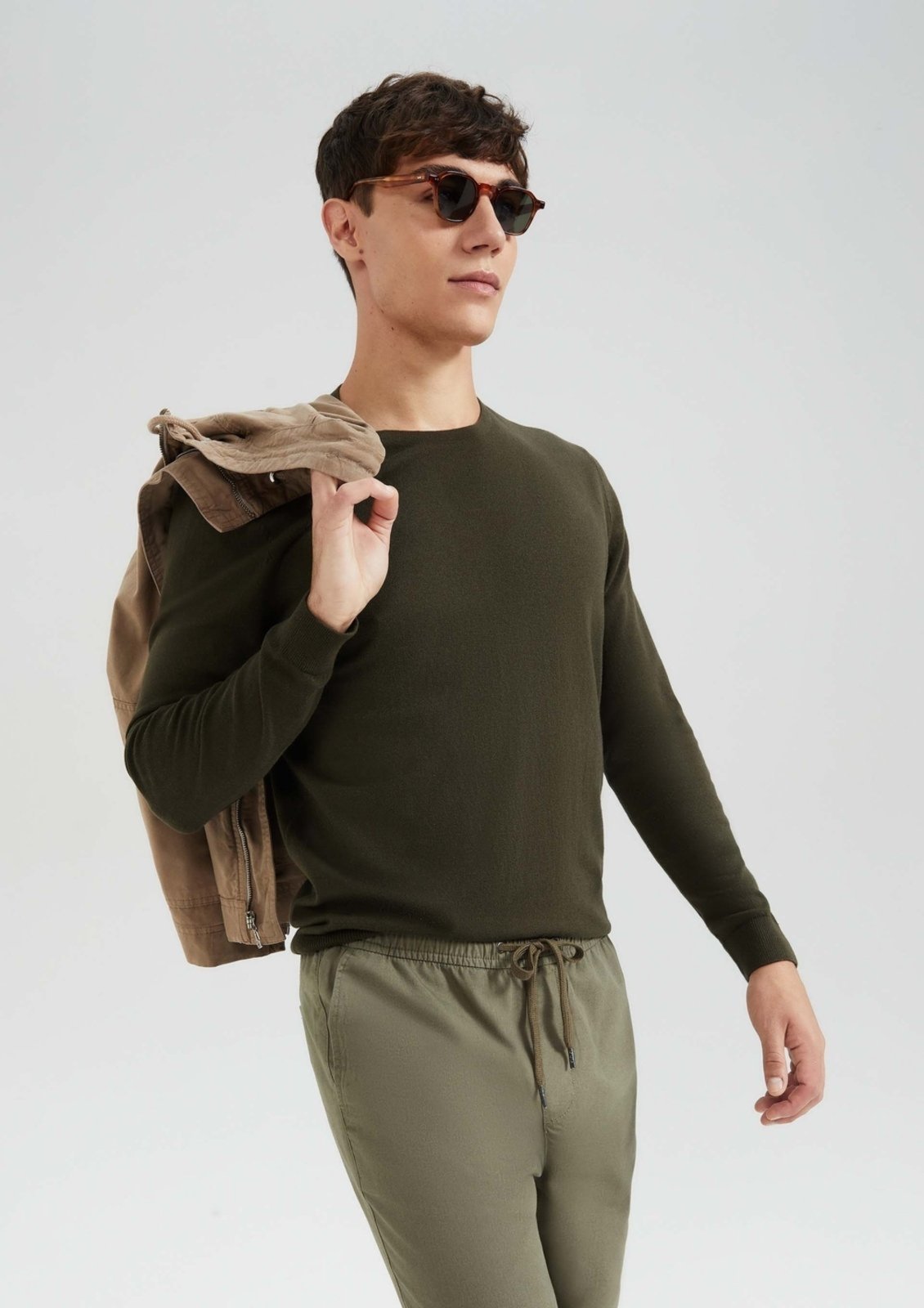 Blusão Básico Masculino Regular Em Tricô