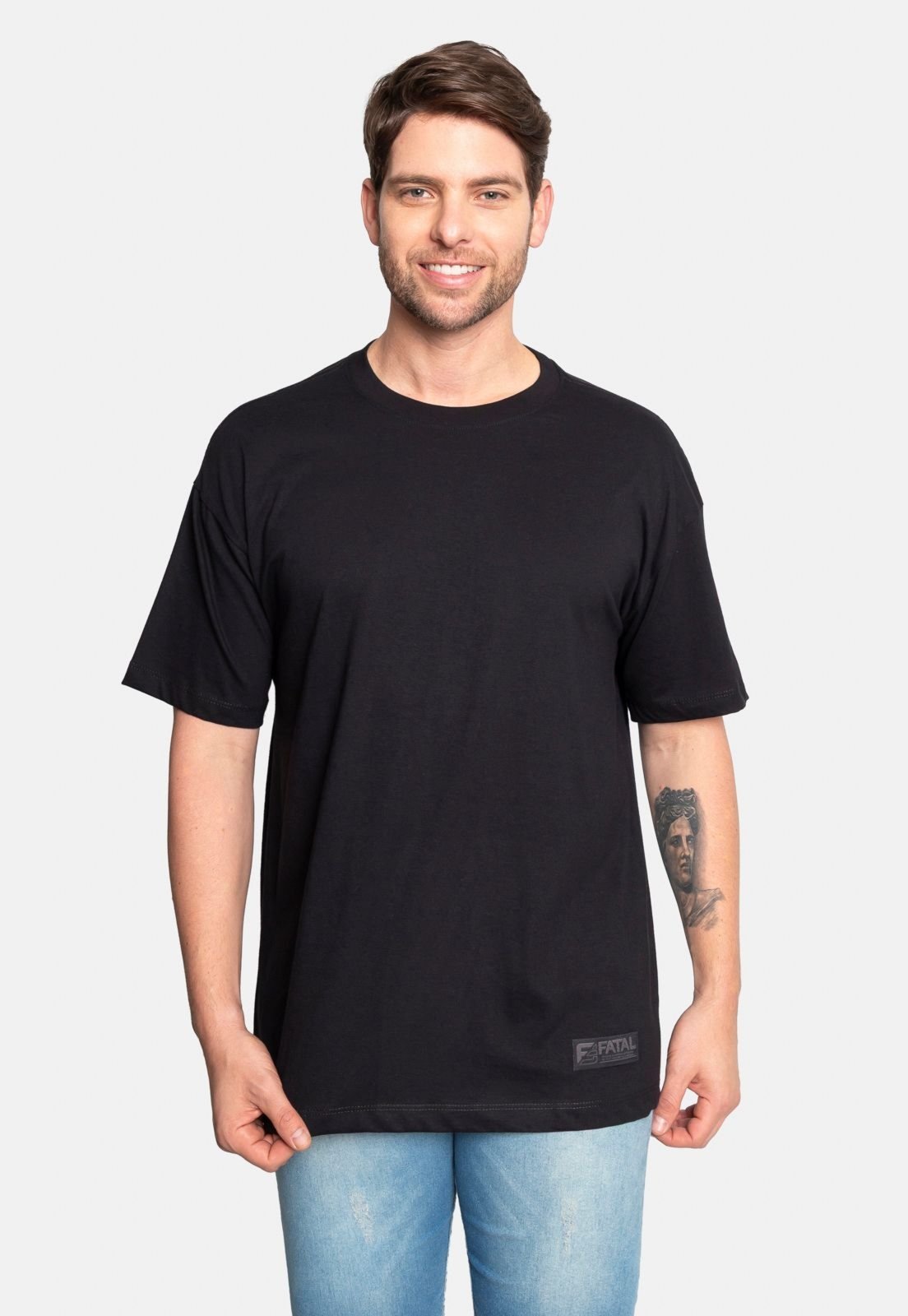 Camiseta Fatal Overzise Especial Preta