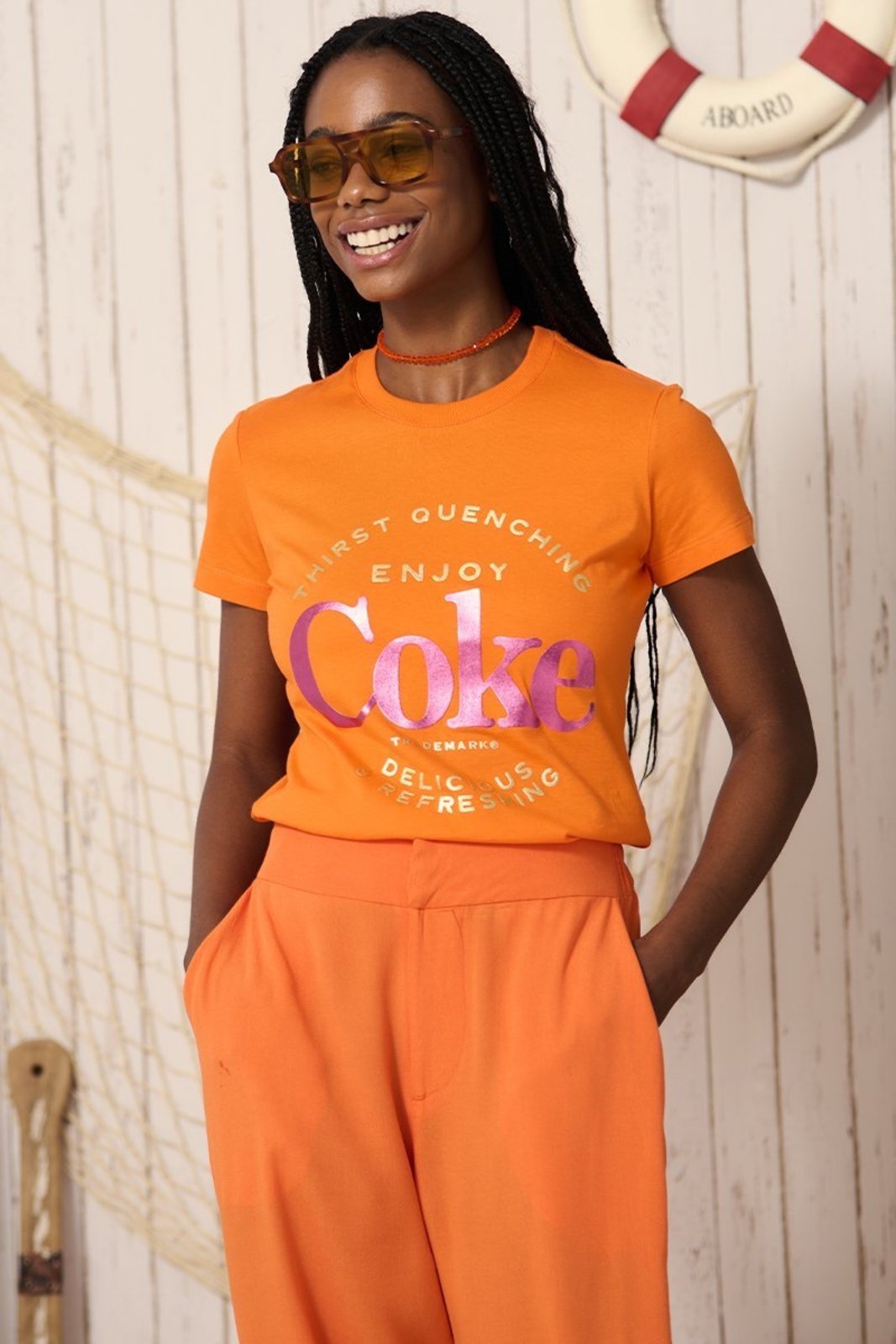 Camiseta Baby Look Shine Coca-Cola