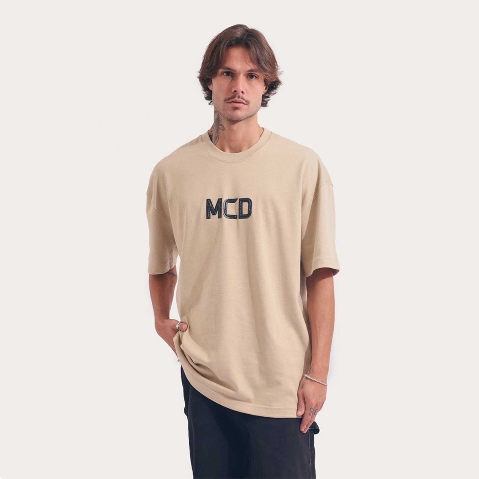T-Shirt Box Fit Mcd Relevo Bege