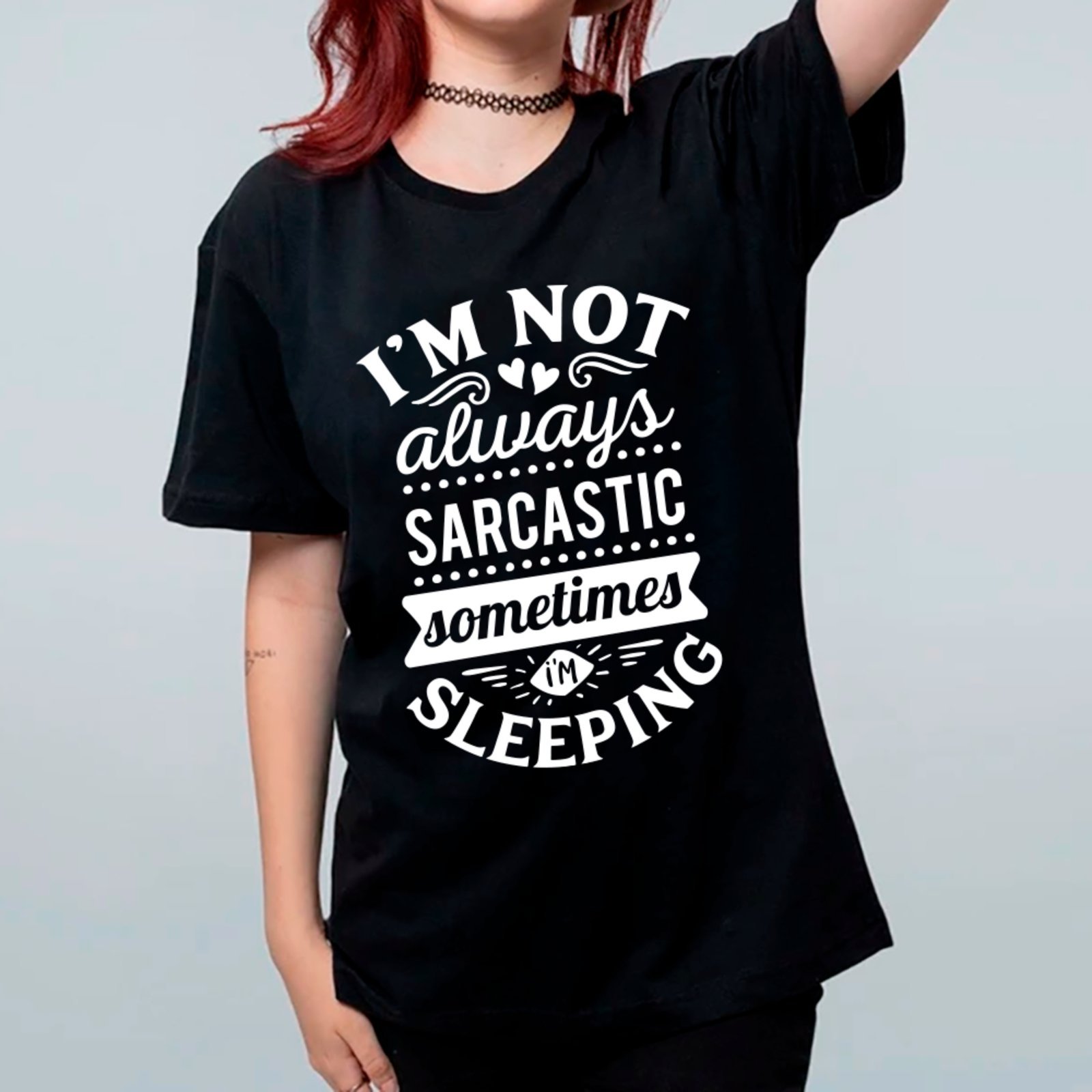 Vista 2 Camiseta Ousy Básica Sarcasmo Dormindo Meme Viral Unissex branco ousy branco