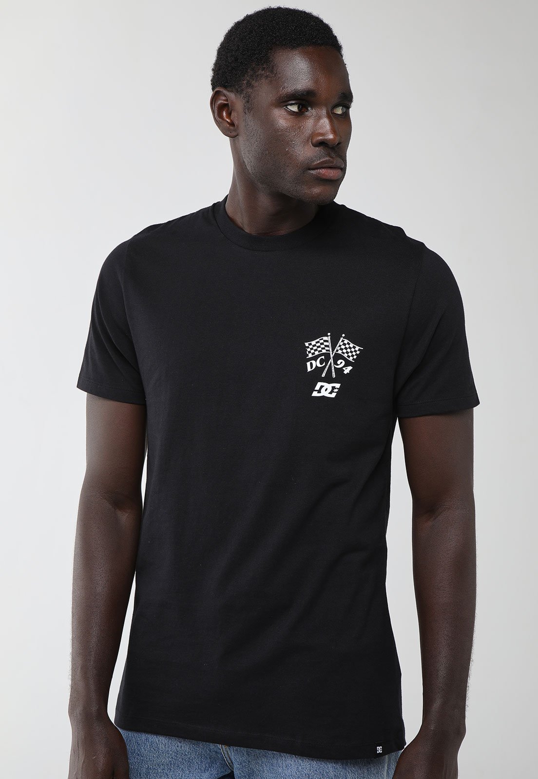 Vista 2 Camiseta Masculina DC Shoes For The Win Preta preto DC Shoes preto