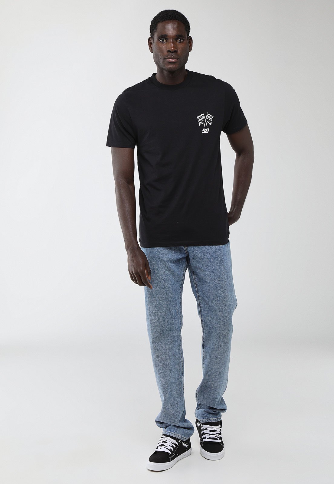 Vista 3 Camiseta Masculina DC Shoes For The Win Preta preto DC Shoes preto