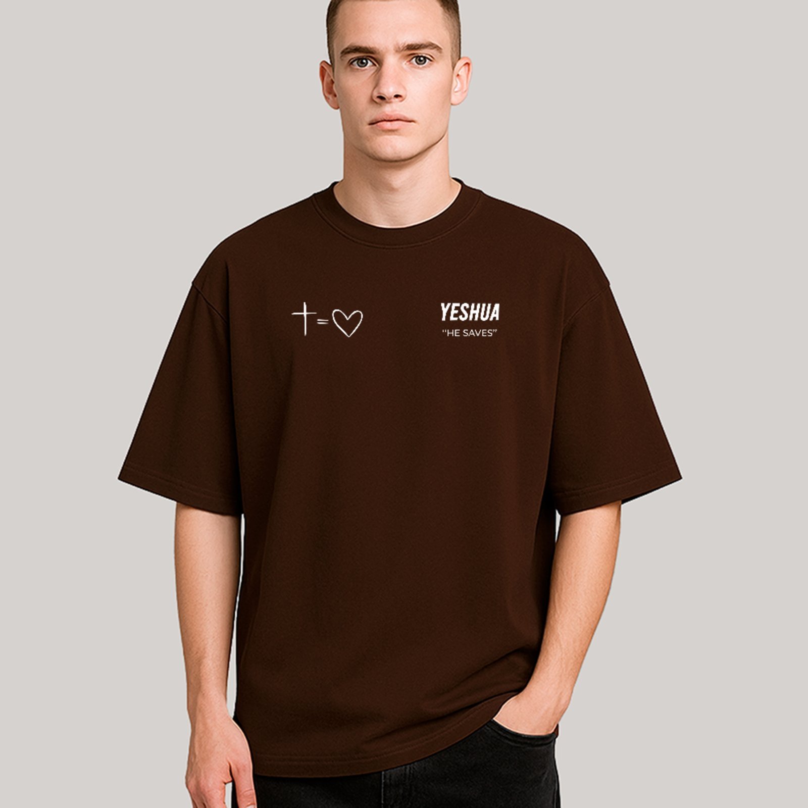 Camiseta Ousy Cristã Oversized Yeshua Cruz Amor Unissex Marrom