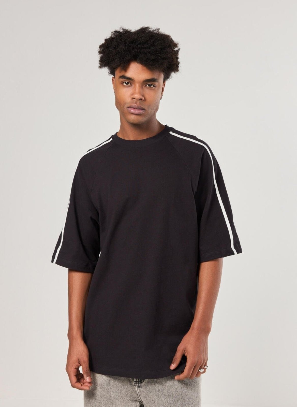 Camiseta Oversized Malhão Listras Nos Ombros