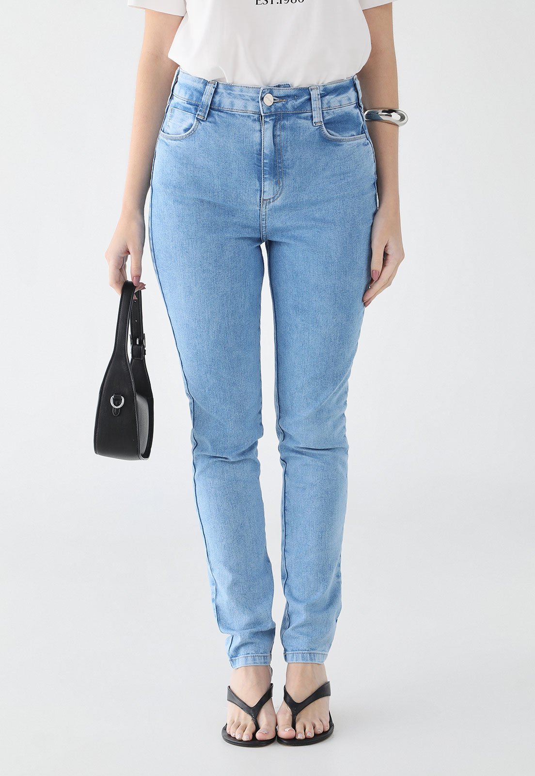 Vista 2 Calça Jeans Feminina Colcci Cintura Alta Lavagem Clara azul Colcci azul