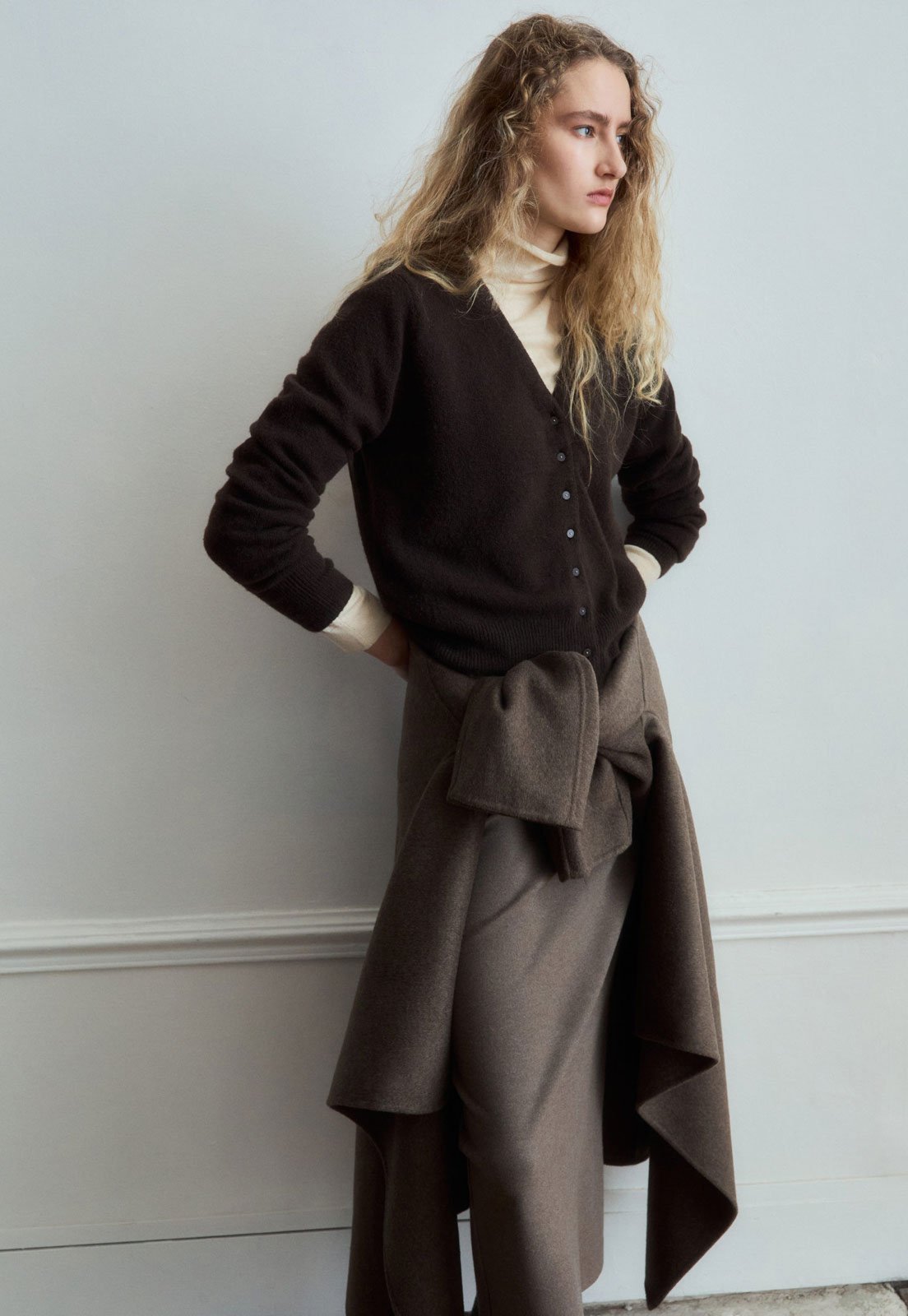 Cardigan Feminino Mango Botões Marrom
