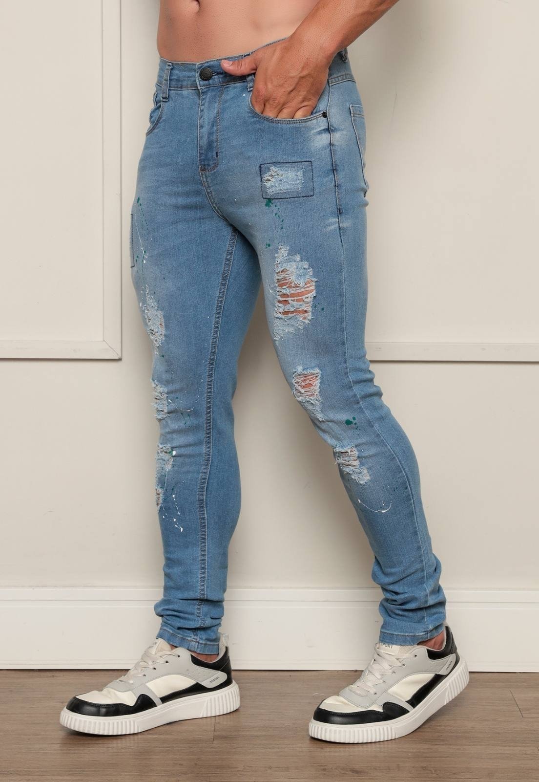 Calça Jeans Masculina Jogador Super Skinny Avec com Elastano Confortável Justa ao Corpo Dêlave