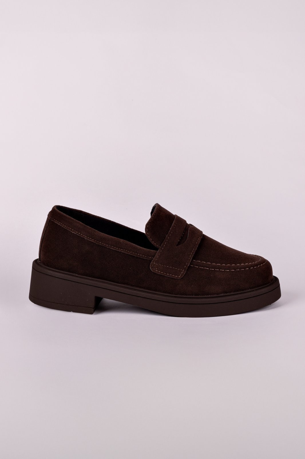 Loafer Bela em camurça