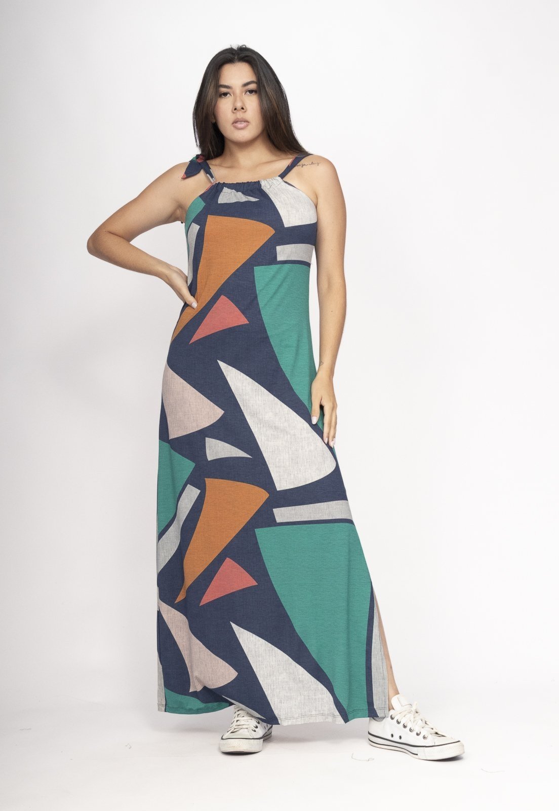 Vista 3 Vestido Amaoznia Vital Capotira Longo Malha Alça Ajustável Geometrias do Tempo Amazonia Vital estampado Amazonia Vital estampado