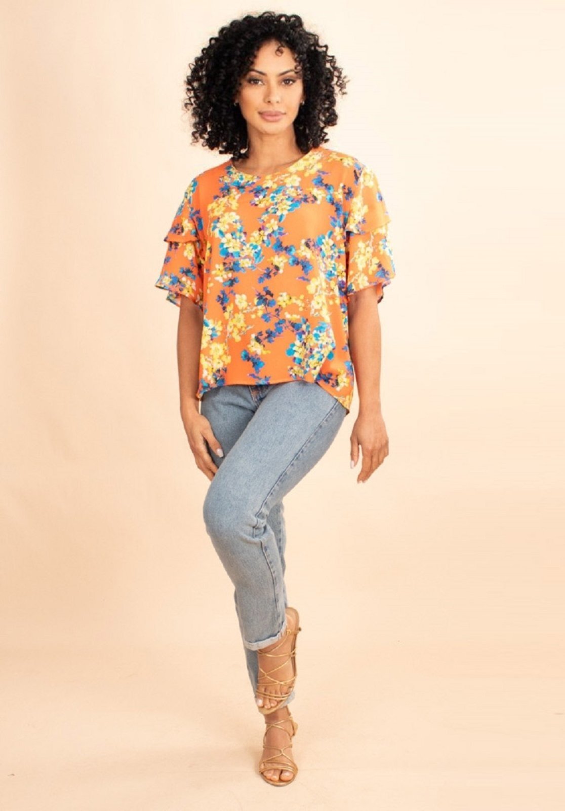 Blusa Básica Manga Curta Laranja Floral