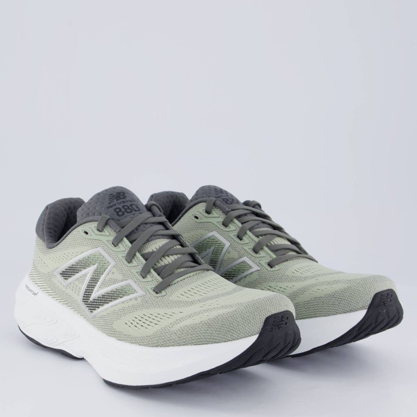 Vista 3 Tênis New Balance Fresh Foam X 880 V15 verde New Balance verde