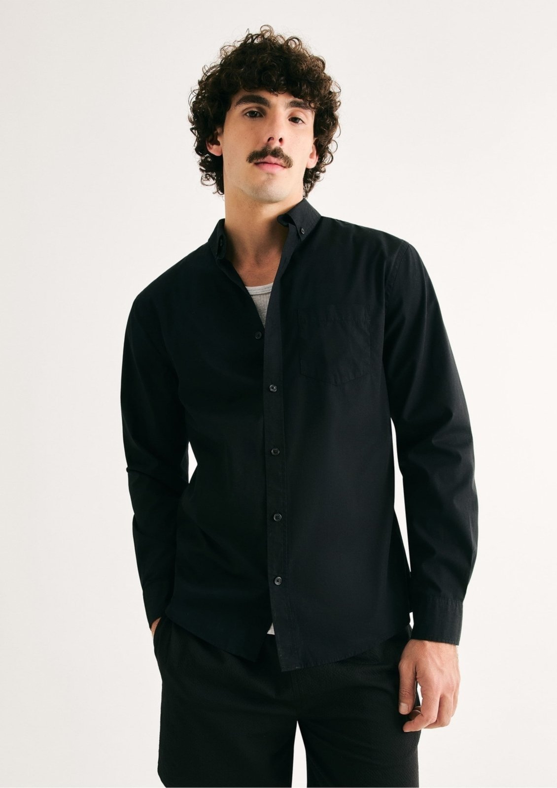 Camisa Básica Masculina Manga Longa Slim Hering