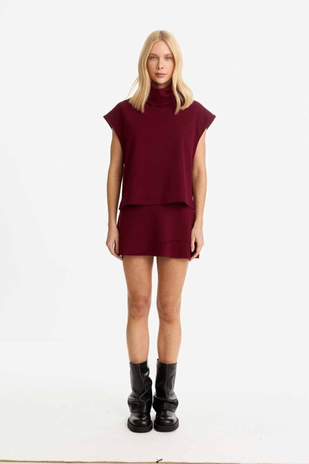 Saia Curta Peplum Carlota Costa Vermelho