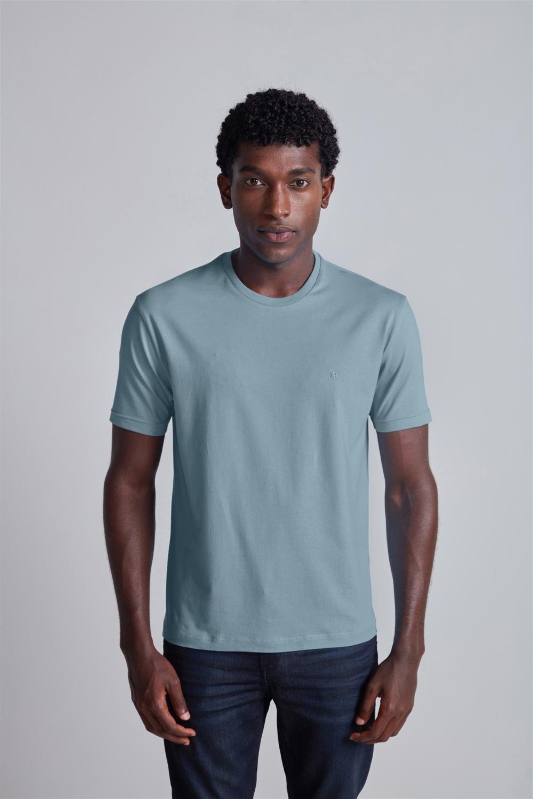 HIGHSTIL Camiseta Manga Curta Comfort Malha Básica - Verde Cedro