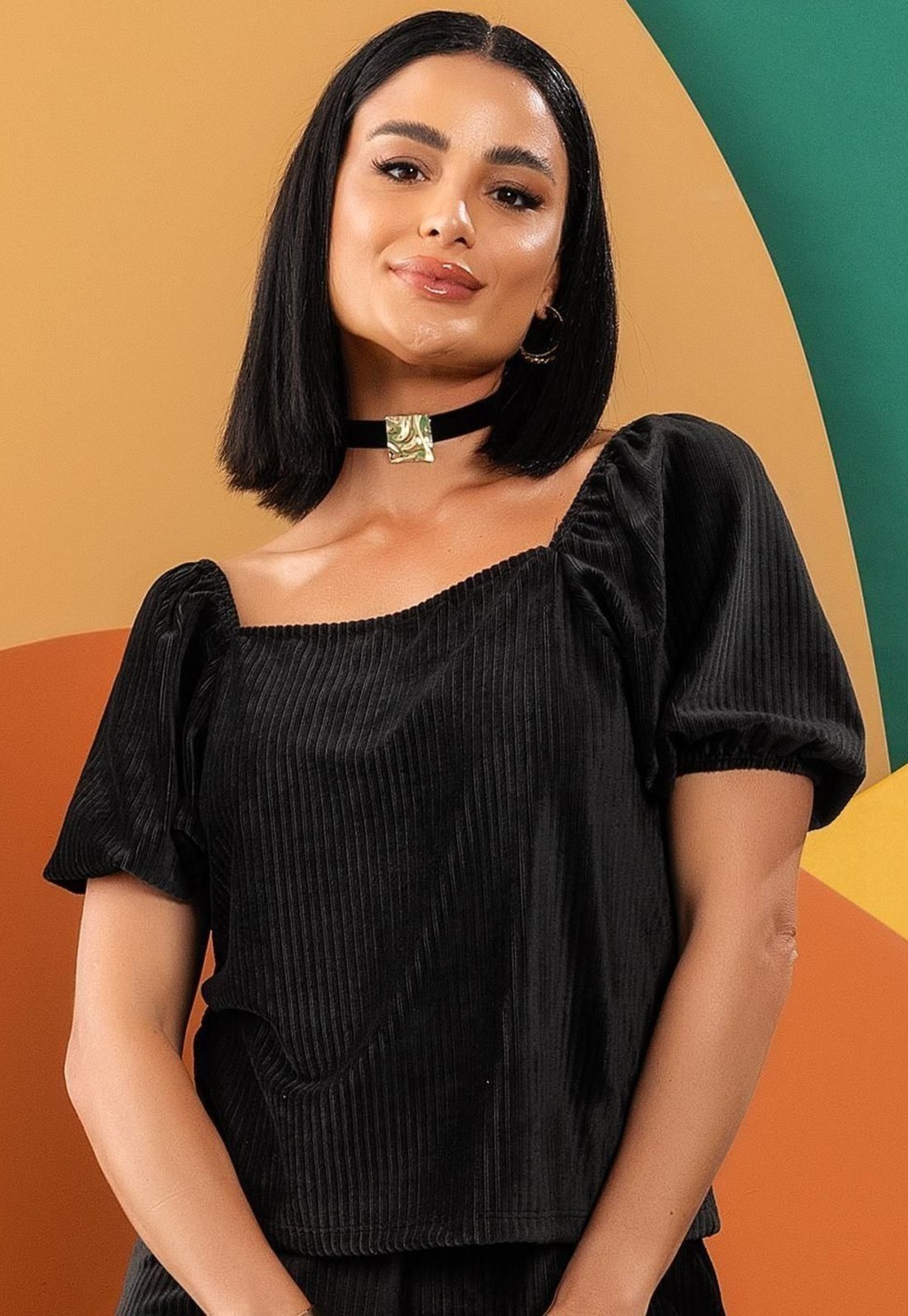 Blusa Em Veludo Cotelê Preto Quintess