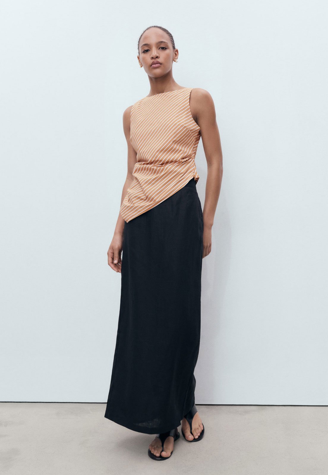 Blusa Feminina Mango Listrada Assimétrica Marrom