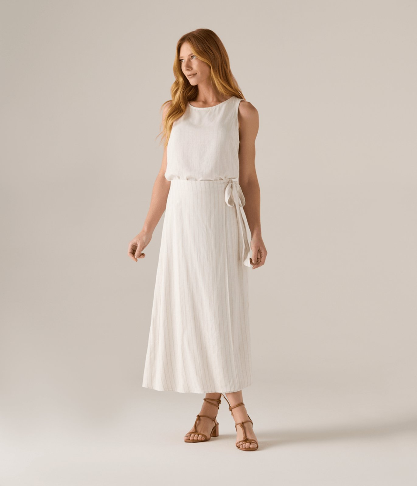 Saia Makenji Transpassada Evase Feminina Off White