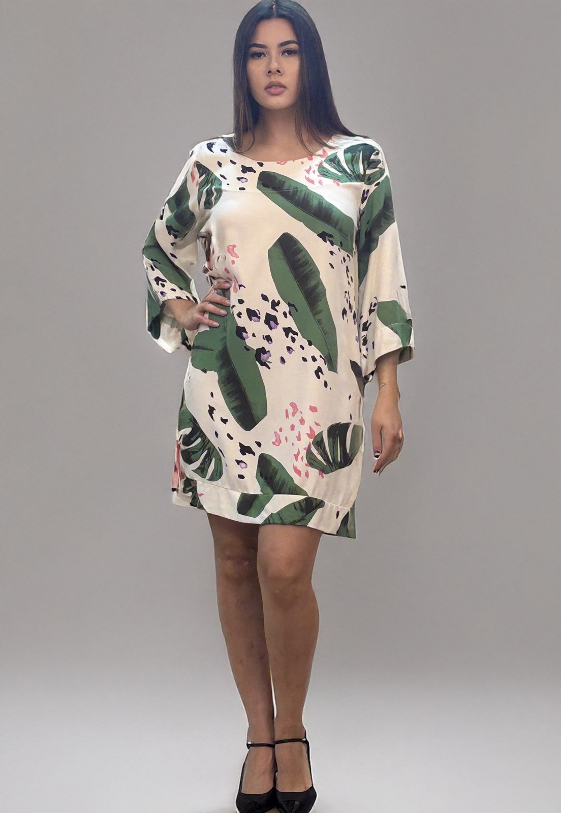 Vestido Curto Amazonia Vital Viscose Manga Ampla Balli Folhagem Poética