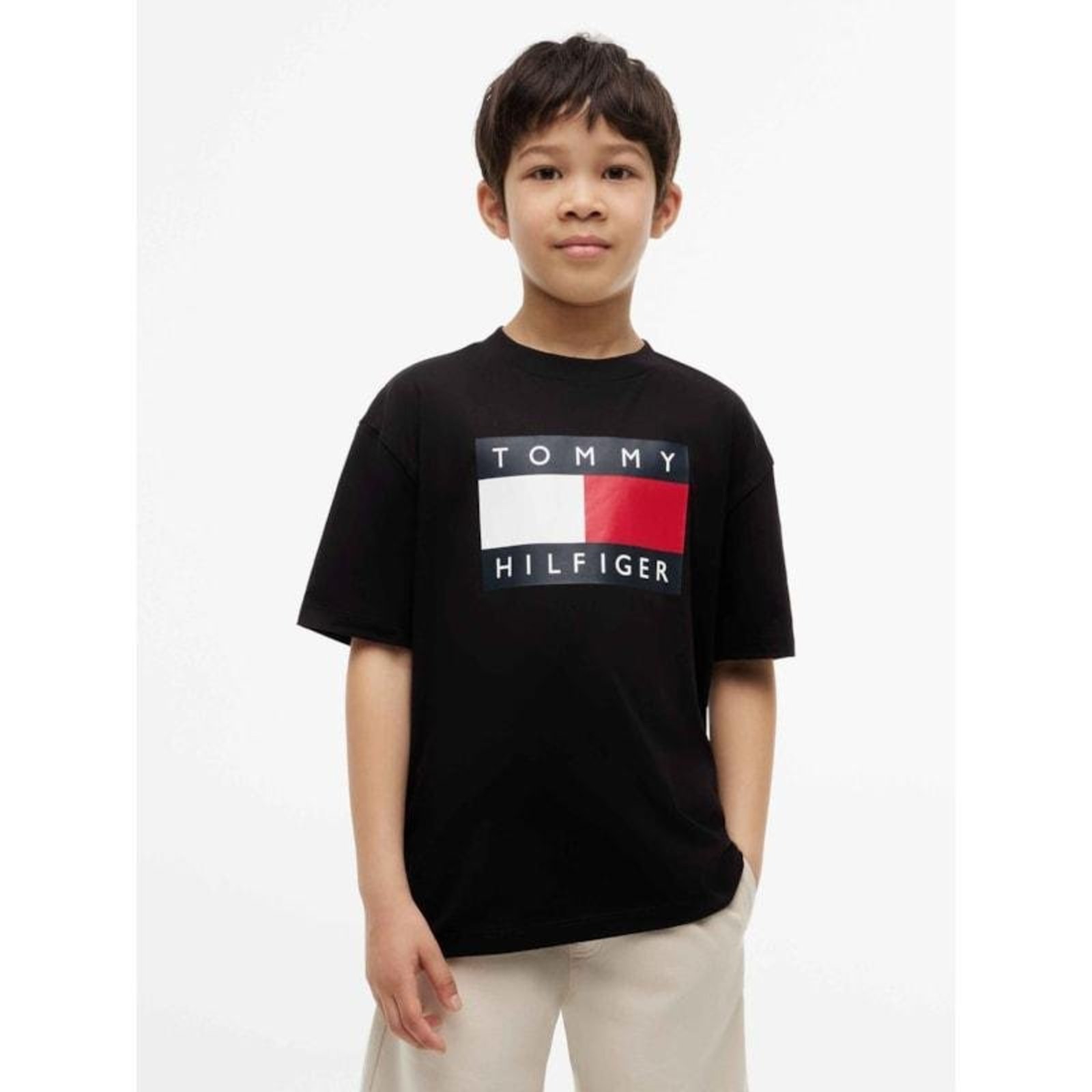 Camiseta Logo de Bandeira Preto