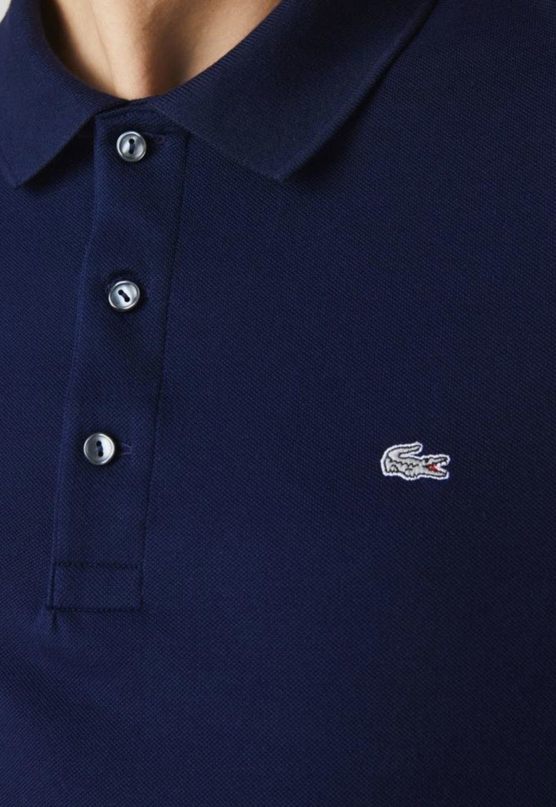 Vista 3 Camisa Polo Lacoste Slim Fit Masculina em Petit piquet Stretch preto Lacoste preto
