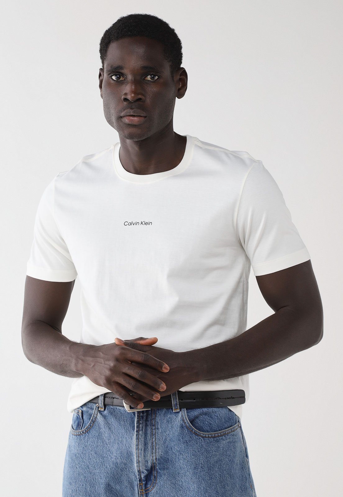 Camiseta Masculina Calvin Klein Nano Logo Branca