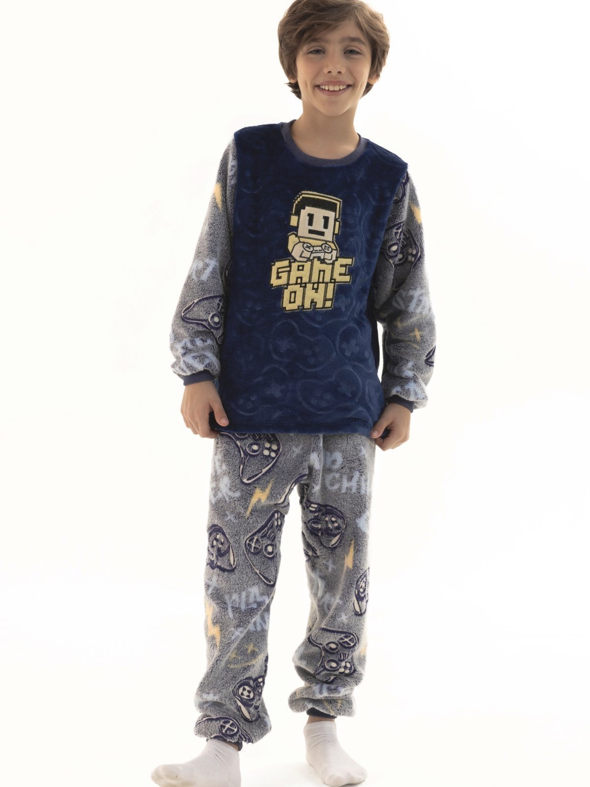 Pijama de Inverno Menino em Soft Fleece Peluciado Quentinho Brilha no Escuro Game On Azul Marinho