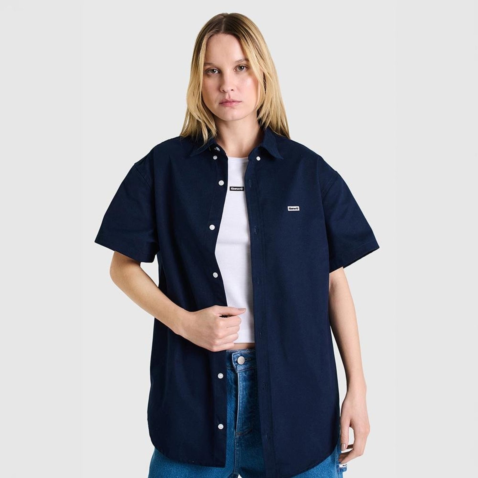 Camisa Manga Curta Patch Logo Azul Marinho
