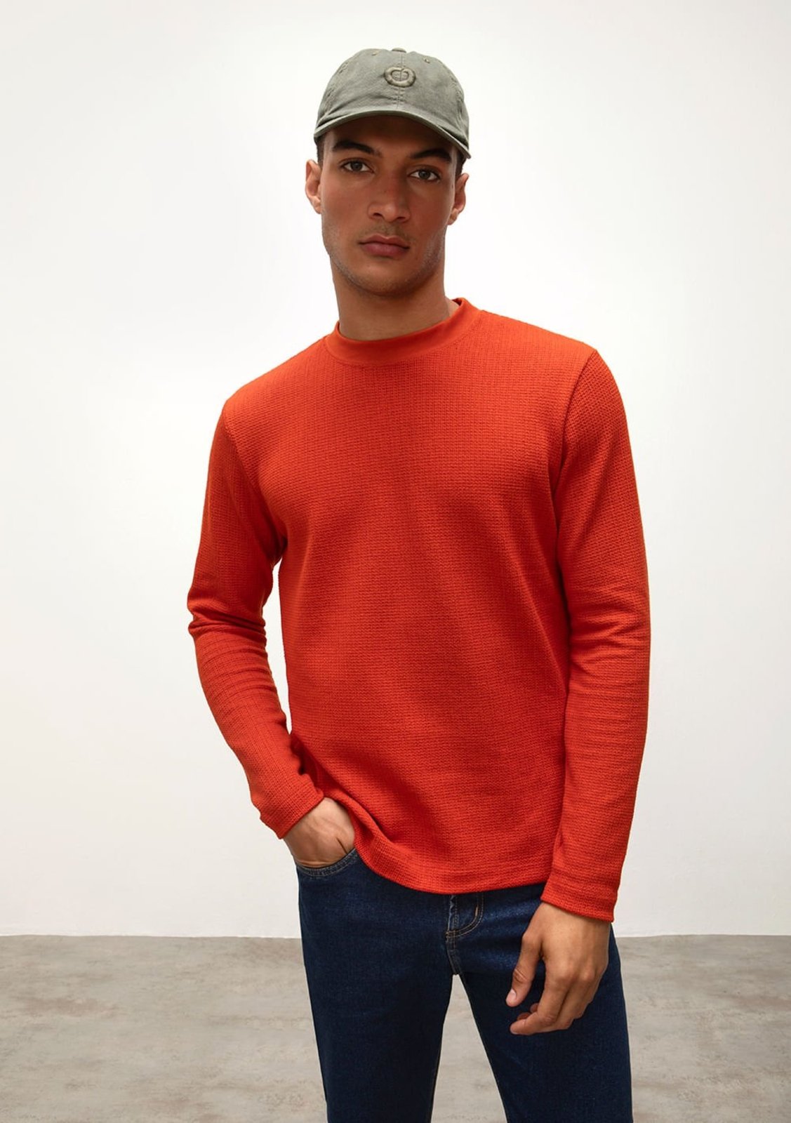 Camiseta Iódice Careca Manga Longa Etiqueta Canto Laranja