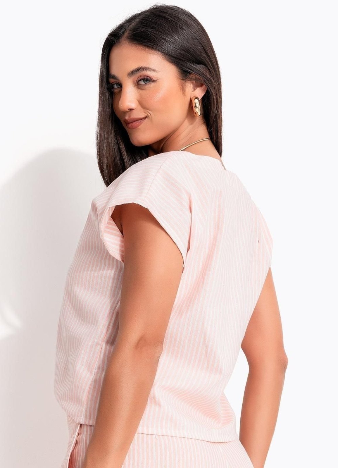 Vista 3 Blusa Em Tecido Plano Sustentável Quintess Listrado rosa Quintess rosa