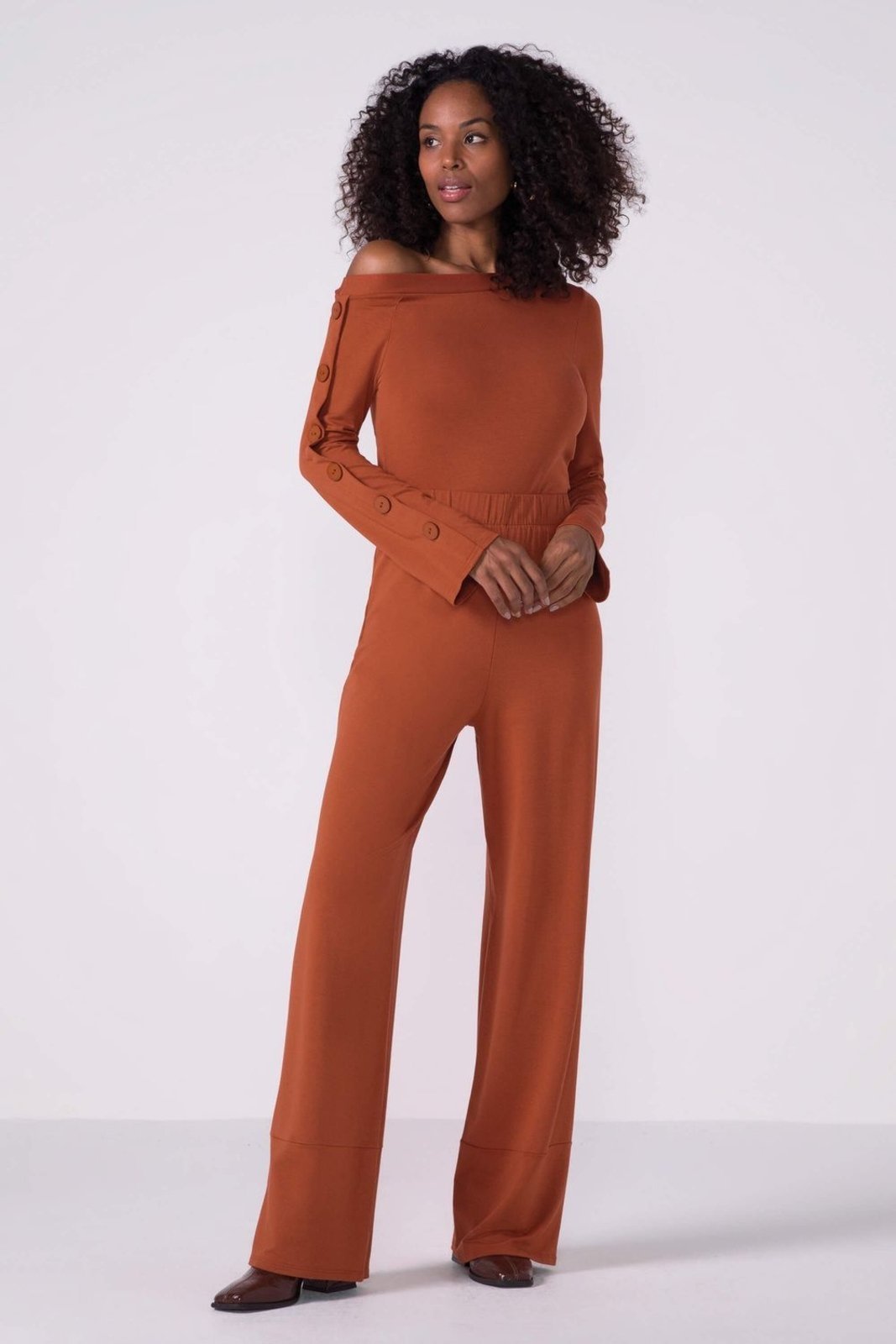 Calça Feminina Pantalona Moletinho Marialícia Marrom