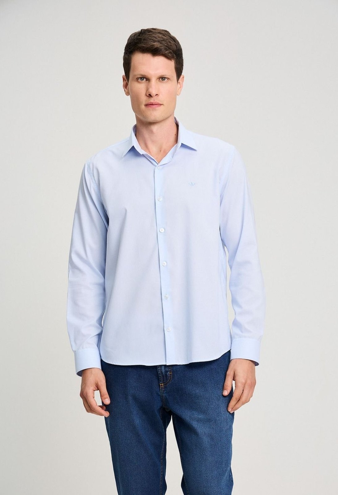 CAMISA DOCTHOS RELAXED FIT MANGA LONGA LISTRADA EASY CARE CAMISA DOCTHOS RELAXED FIT MANGA LONGA LISTRADA EASY CARE 057 AZUL CLARO EG