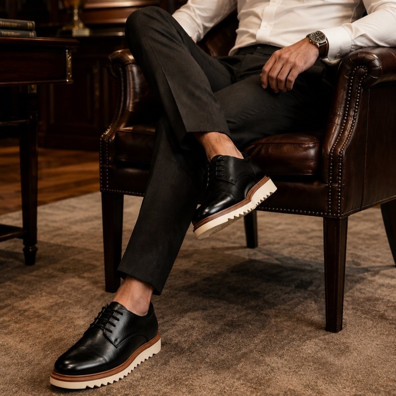 Sapato Social Oxford Masculino GuGi Couro Sintetico Solado Tratorado Premium 5401-GG Preto