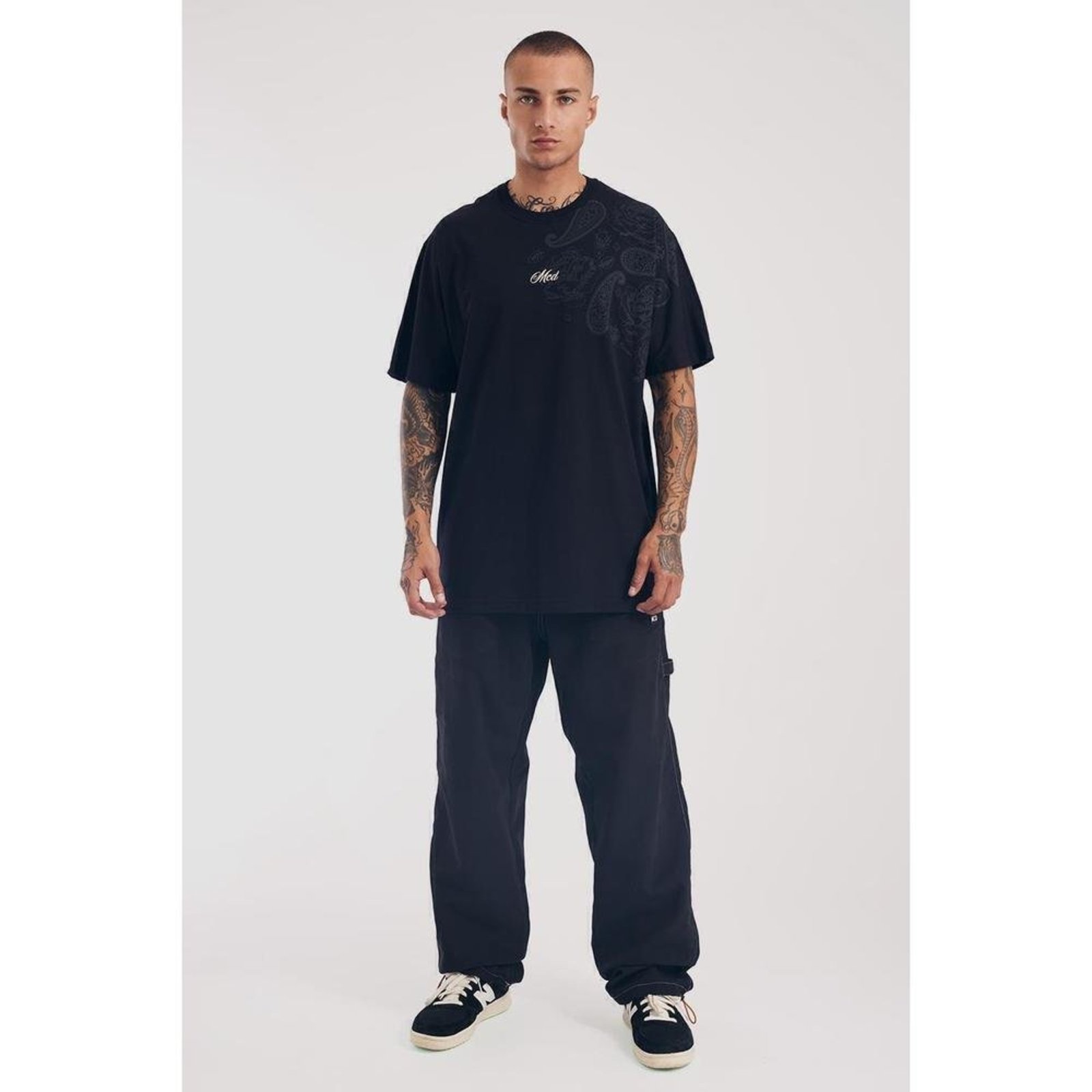 T-Shirt Especial Mj Rosas Preto