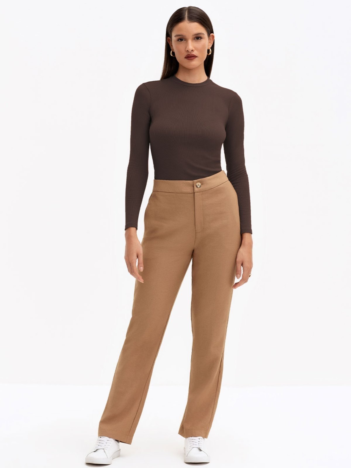 Calça Reta Regular de Alfaiataria Mocha Mousse Duda