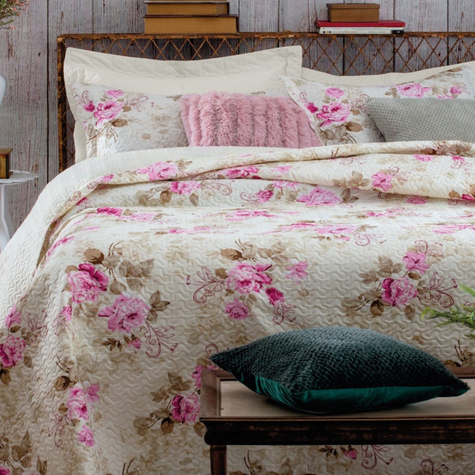 Kit Cobre Leito Colcha Casa Scarpa Mix King Estampado Dupla Face Floral 3 Peças - Diana