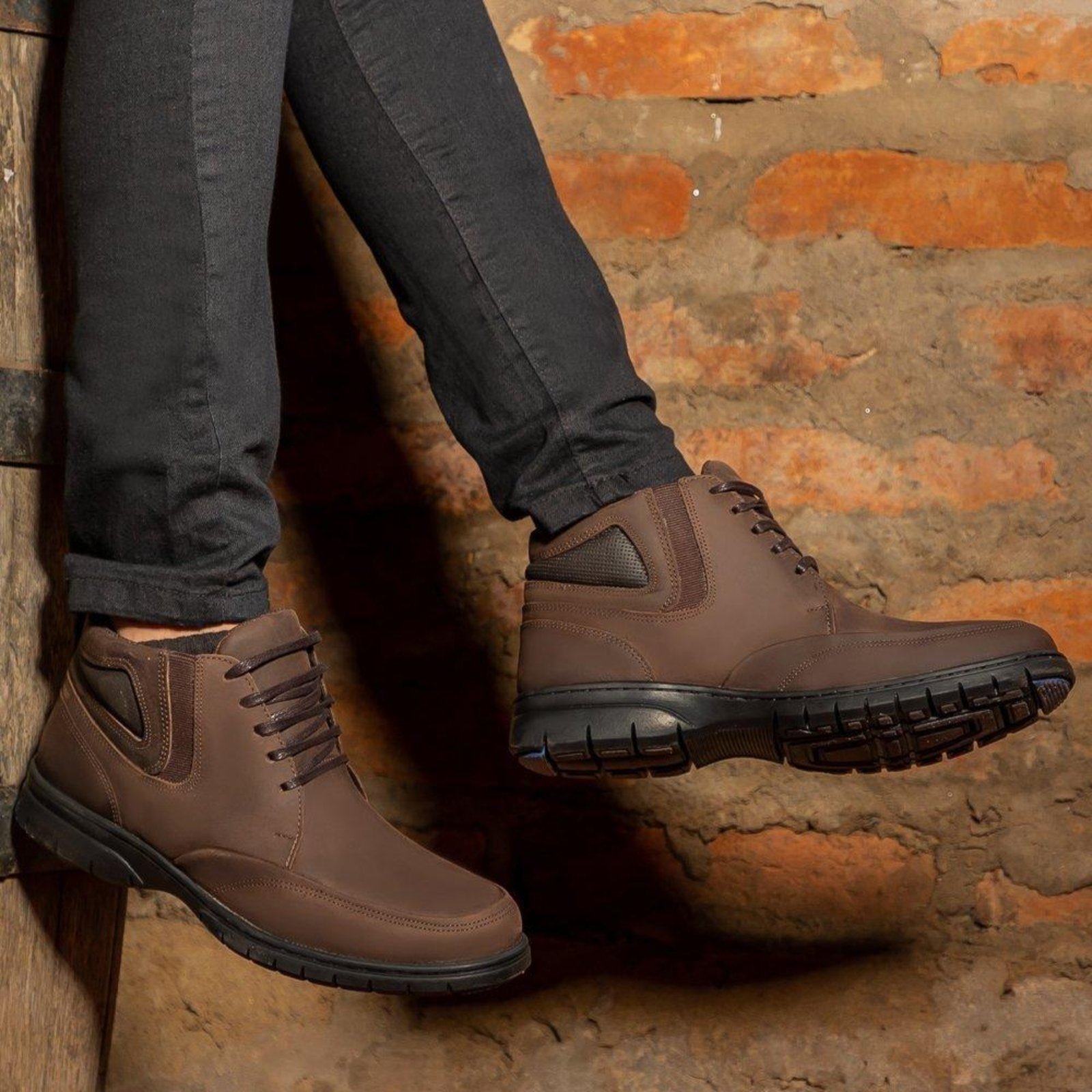 Coturno Bota Couro Look Stock Casual Exclusivo Confortável Café