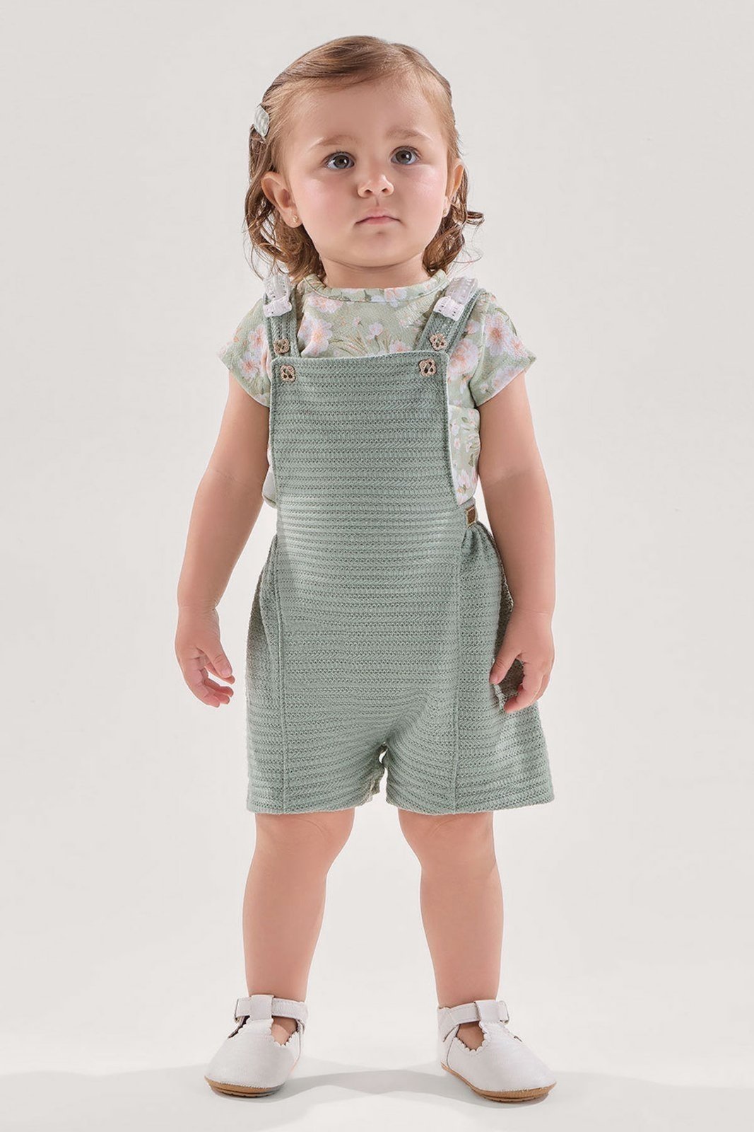 Infantil - Conjunto Blusa Verde Estampada com Jardineira Texturizada