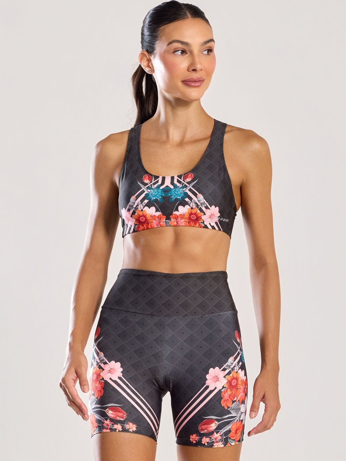 Conjunto Fitness Top e Bermuda Estampado Viena