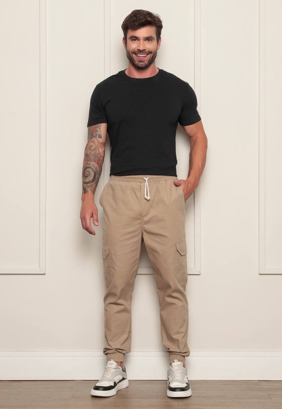 Vista 3 Calça Jogger Masculina Ethereal Jeans com Bolso Cargo Confortável Com Punho Caqui Escuro cáqui caqui cáqui caqui