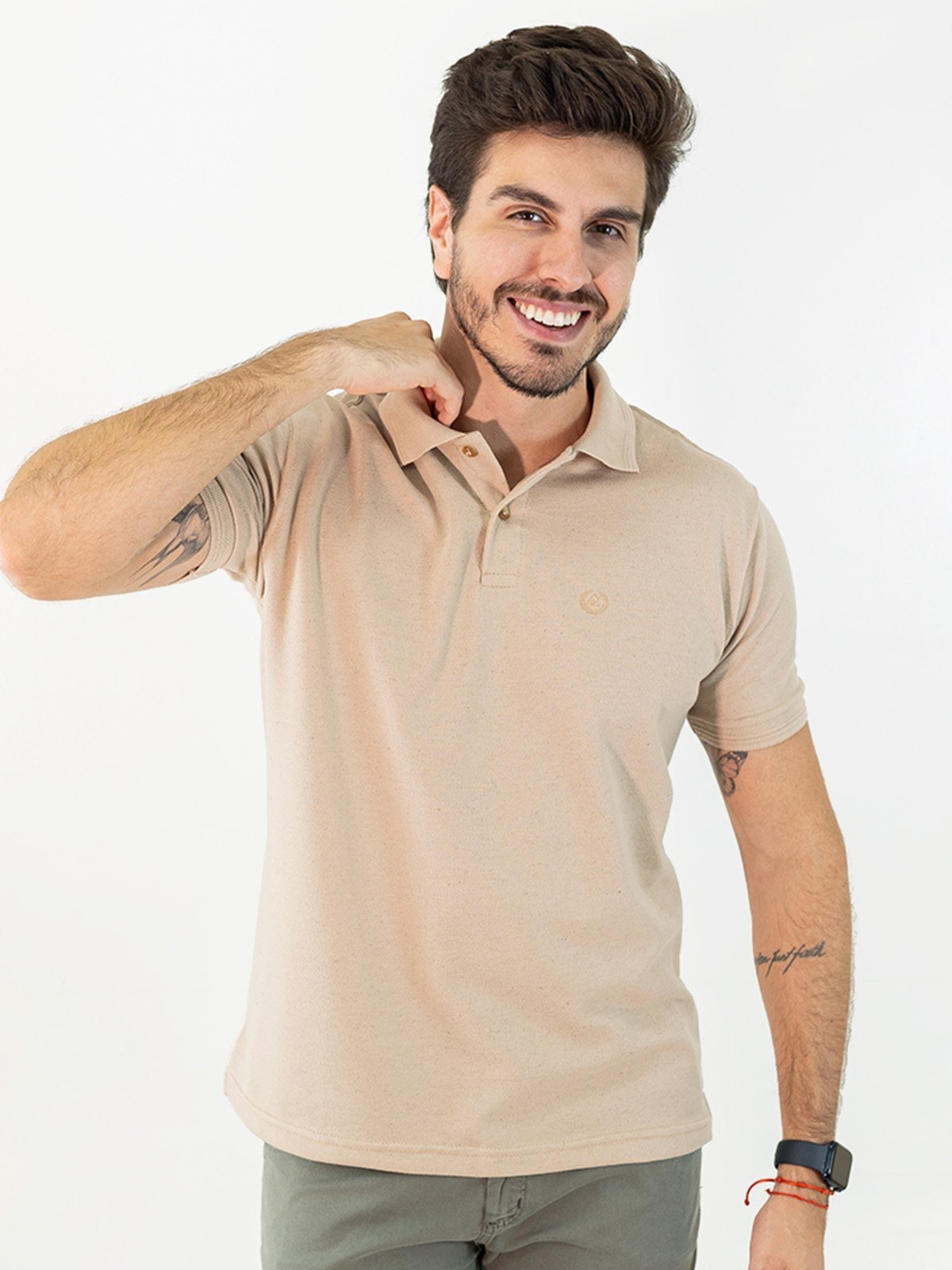Camiseta Polo Masculina Tradicional Cores Neutras Anticorpus