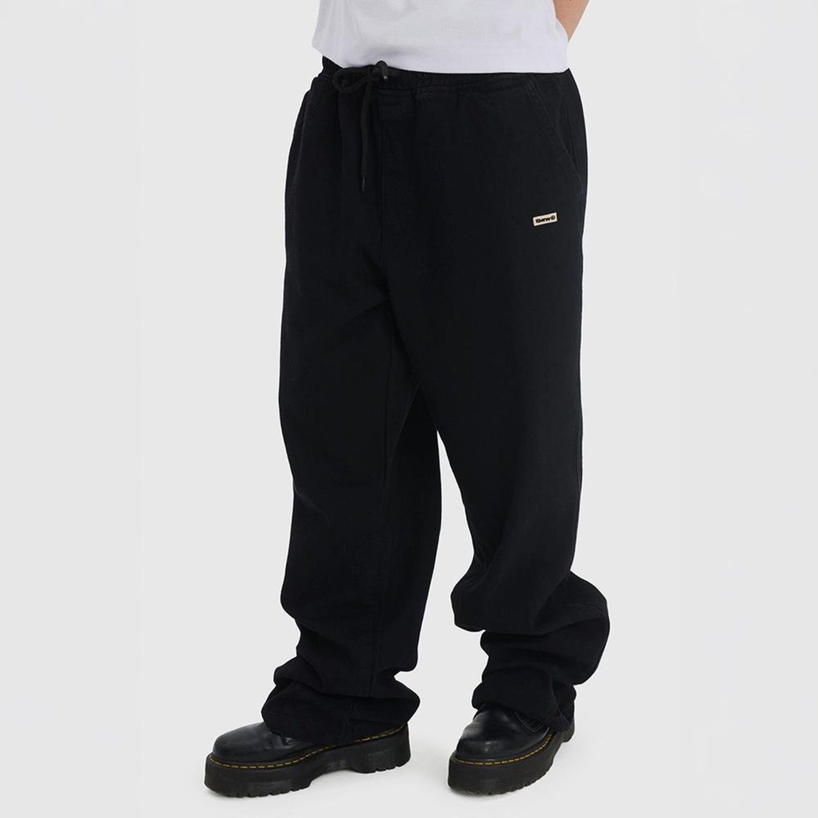 Calça Wide Fit Logo Preto
